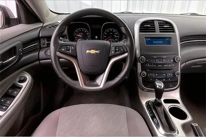 $9990 : Chevrolet Malibu 2015 LS Fle image 5
