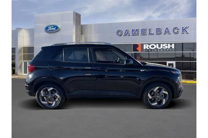 $12887 : Hyundai VENUE 2021 SEL 4dr C image 6