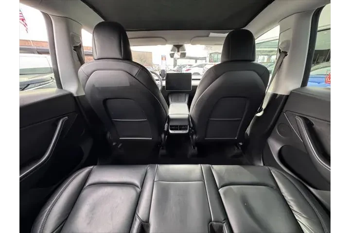 $13995 : Tesla Model Y 2021 AWD Long image 9