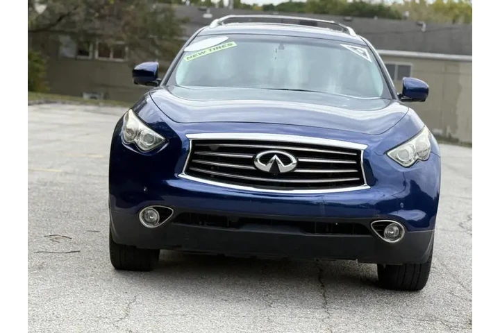 $8999 : 2013 FX37 Limited Edition image 10