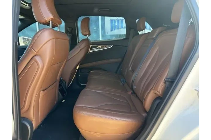 $30988 : Lincoln Nautilus 2022 Reserv image 9