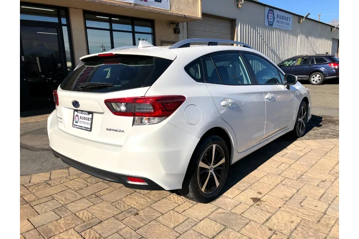 $21990 : 2022 Impreza 2.0i Premium CVT image 2