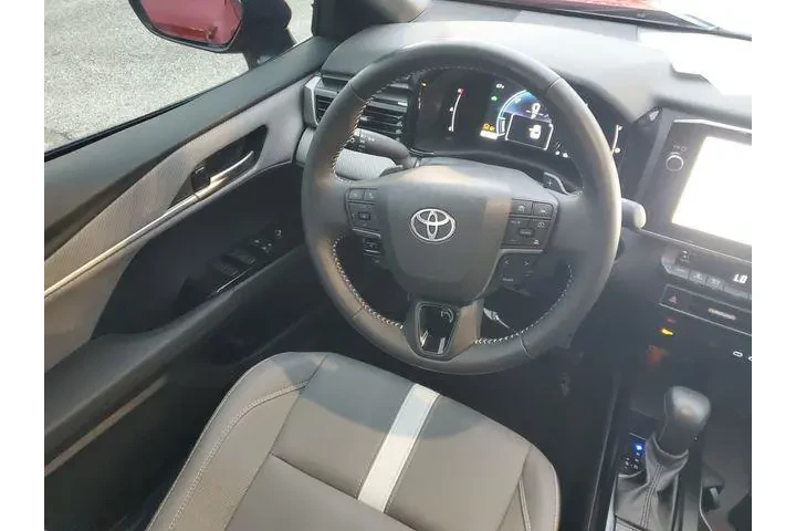 $26999 : Toyota Camry 2025 SE 4dr Sed image 10