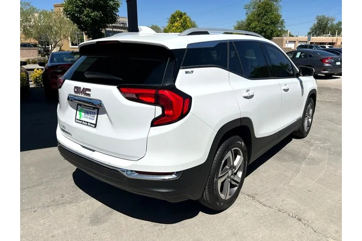 2019 GMC Terrain SLT image 5