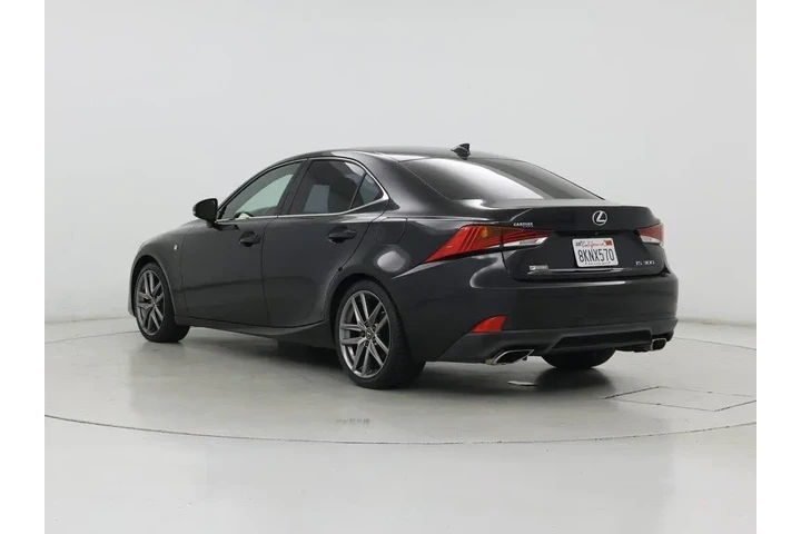 $30998 : Lexus IS 300 2019 4dr Sedan image 2