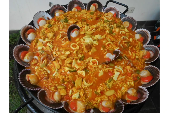 PAELLAS A DOMICILIO LIMA image 1