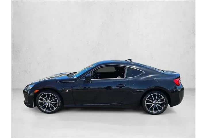 $18524 : Toyota 86 2017 2dr Coupe 6A image 10
