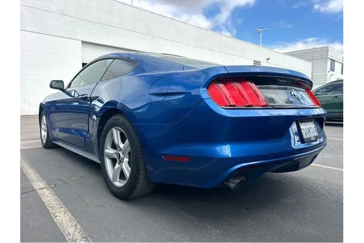 $20000 : Ford Mustang 2017 V6 2dr Fas image 4