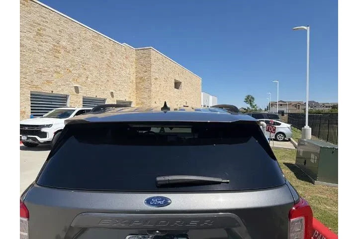 $27995 : Ford Explorer 2023 XLT 4dr S image 6