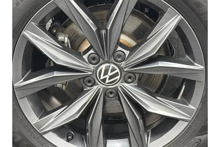 $20000 : Volkswagen Tiguan 2023 AWD S image 4