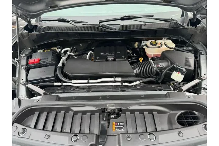 $27990 : Chevrolet Silverado 1500 202 image 10