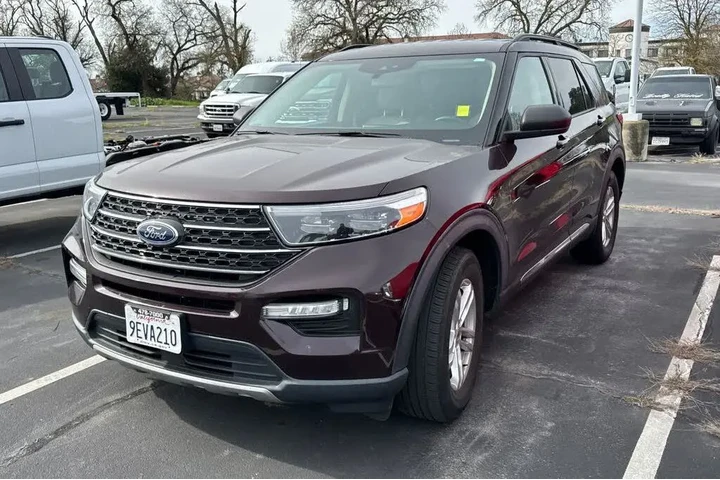 $28990 : Ford Explorer 2022 XLT 4dr S image 1
