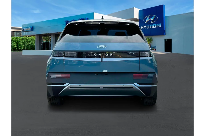 $26885 : Hyundai IONIQ 5 2024 SEL 4dr image 6
