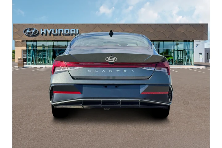 $27020 : Hyundai ELANTRA 2025 SEL Con image 6