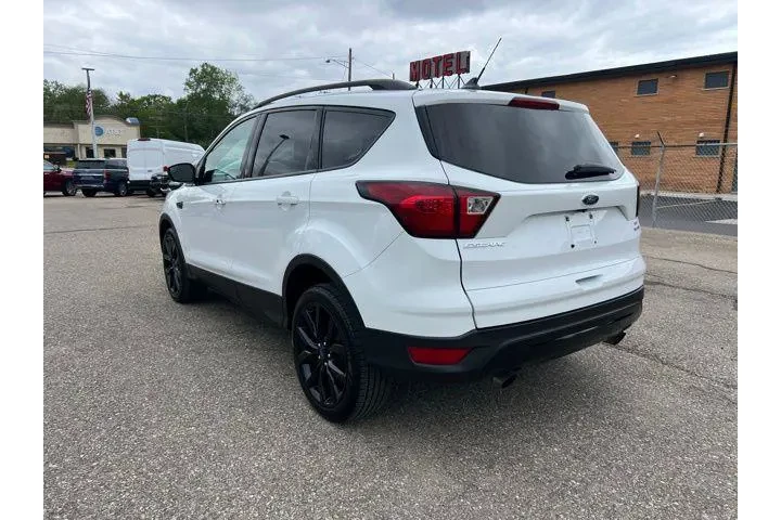 $15425 : Ford Escape 2019 AWD SE 4dr image 6