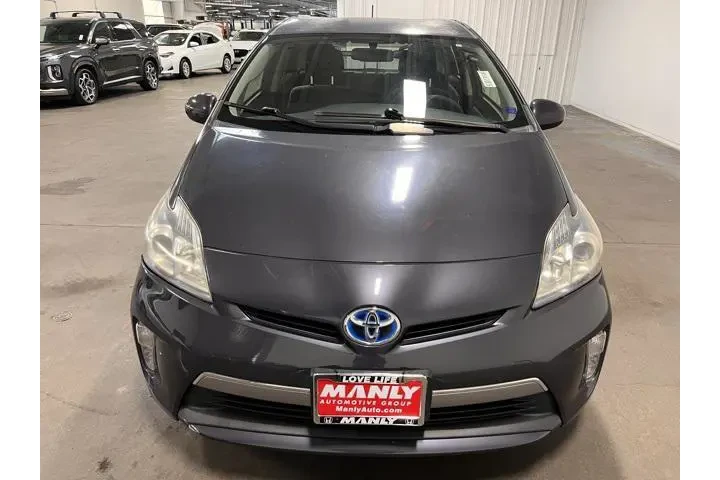$12983 : Toyota Prius Plug-in Hybrid image 8