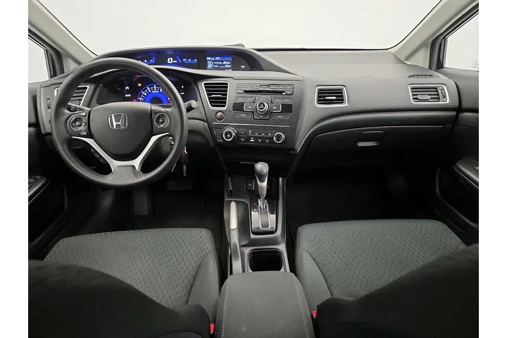 $16998 : Honda Civic 2015 LX 4dr Seda image 9