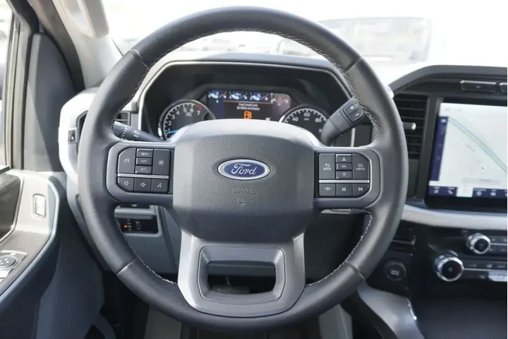 $37225 : Ford F-150 2023 4x2 XL 4dr S image 10