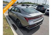 $19999 : Hyundai ELANTRA 2024 SEL 4dr thumbnail