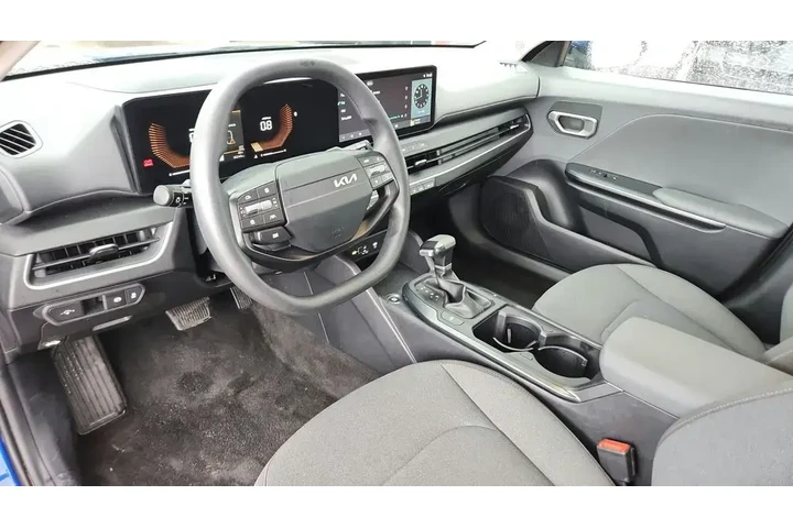 $18345 : Kia K4 2025 LXS 4dr Sedan image 9