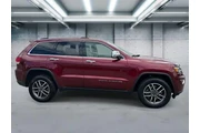 $24995 : Jeep Grand Cherokee 2021 4x4 thumbnail