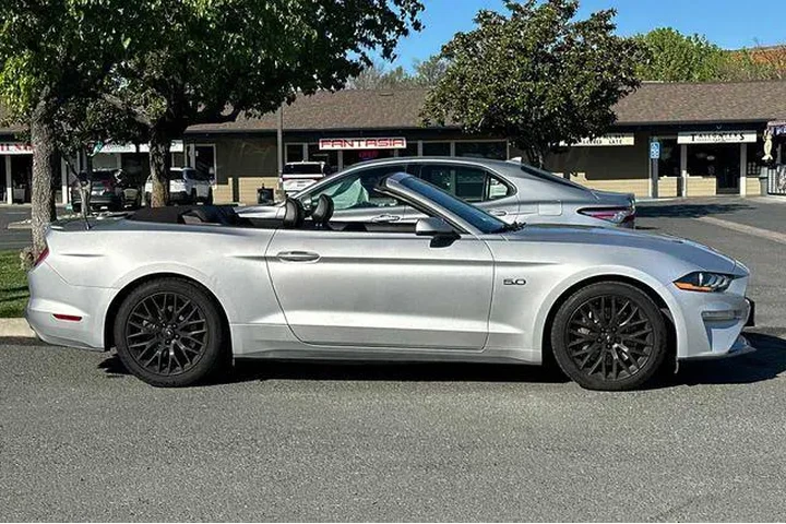 $26398 : Ford Mustang 2019 GT Premium image 7