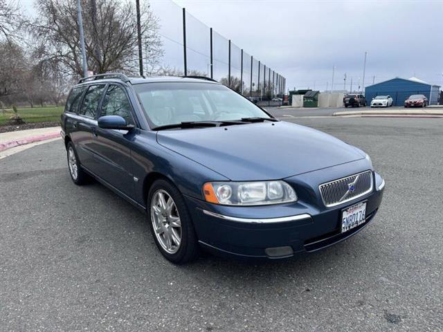 $7495 : 2005 V70 2.5T image 2