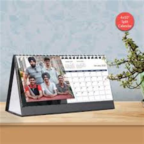 Custom Desk Calendar image 1