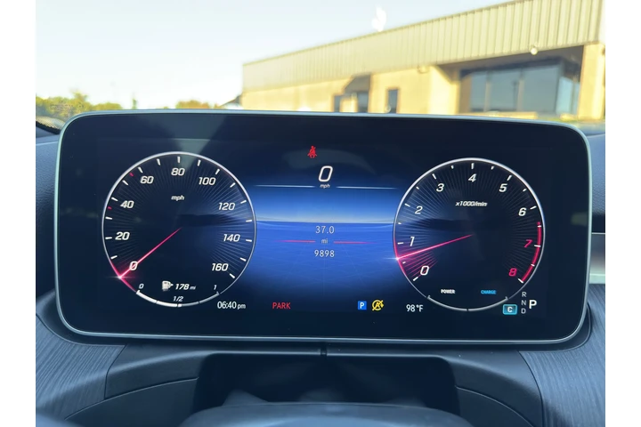 $32999 : 2024 Mercedes-Benz C-Class C image 10
