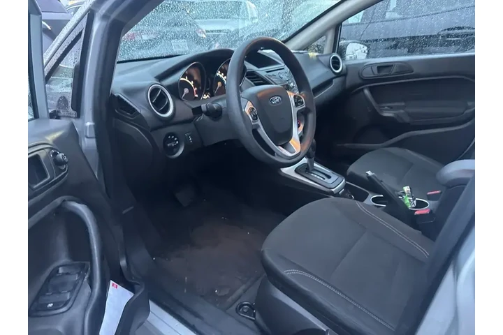 $8750 : Ford Fiesta 2017 SE 4dr Seda image 7