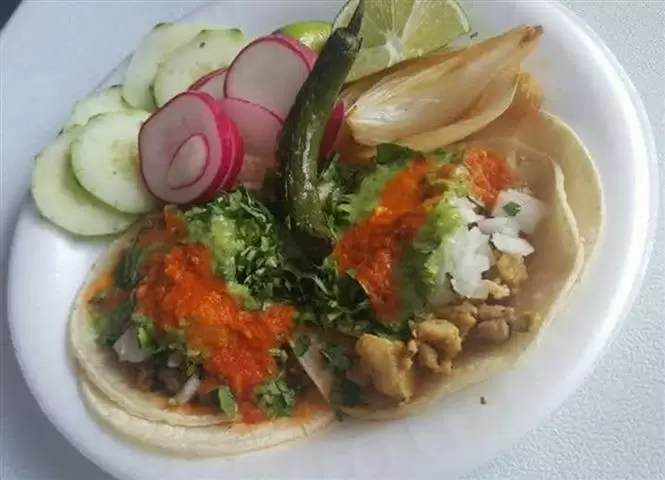 Taquizas Montero image 3