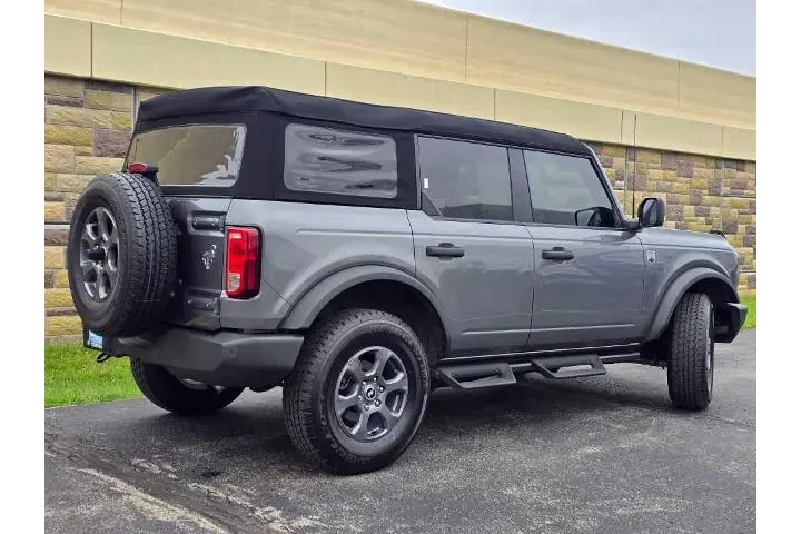 $36411 : Ford Bronco 2023 4x4 Base 4d image 10