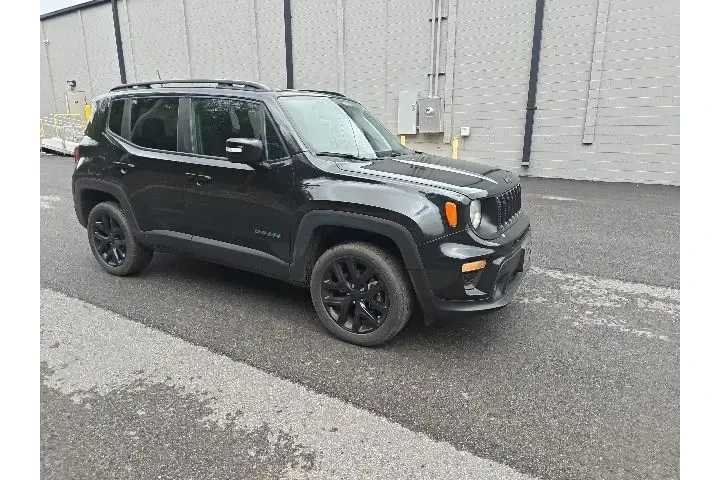 $19990 : Jeep Renegade 2023 4x4 Altit image 1