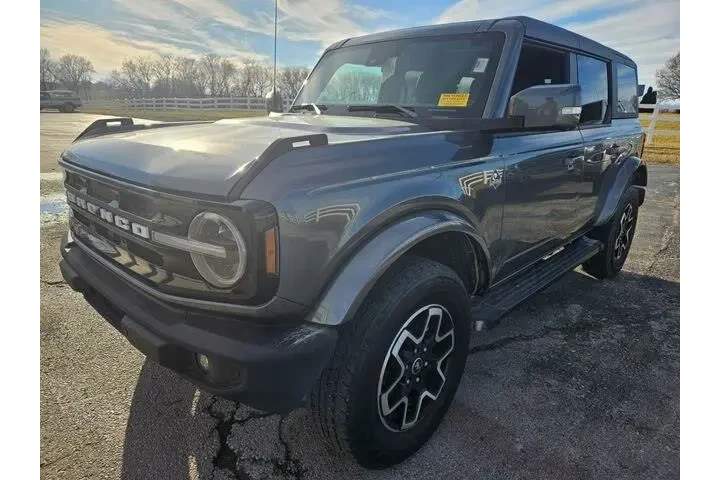 $37500 : Ford Bronco 2022 4x4 Outer B image 3