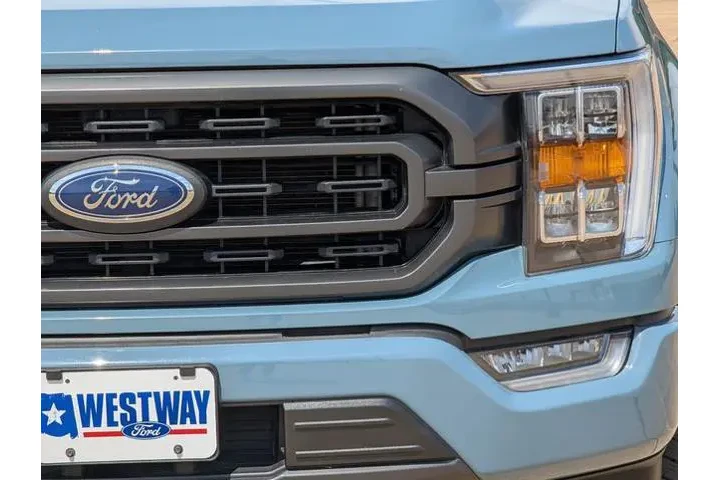 $37995 : Ford F-150 2023 4x4 XL 4dr S image 9