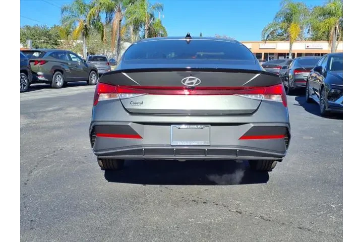 $21995 : Hyundai ELANTRA 2025 SEL Spo image 6