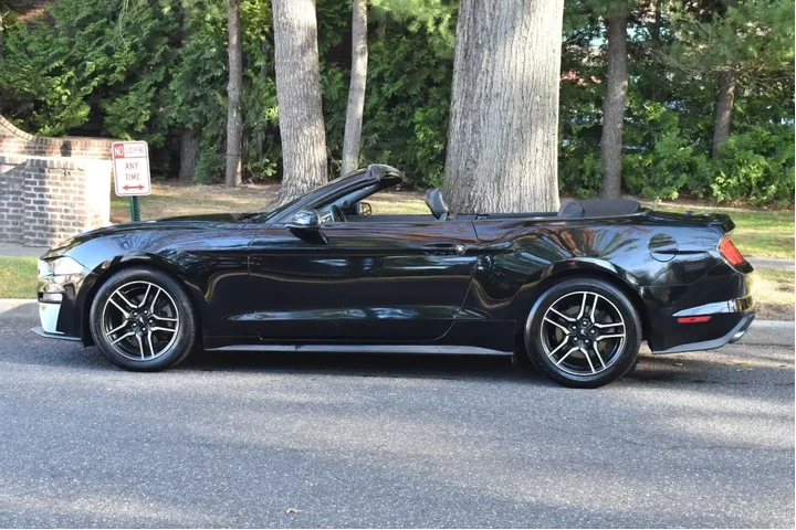 $13995 : Ford Mustang 2019 EcoBoost 2 image 4
