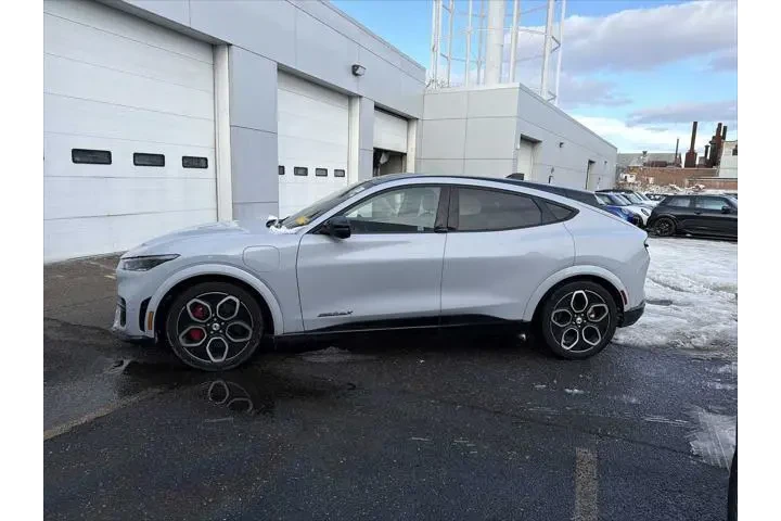 $34943 : Ford Mustang Mach-E 2023 AWD image 3