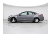 $12998 : Nissan Altima 2015 2.5 S 4dr thumbnail