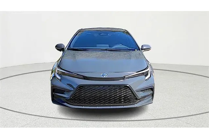 $21398 : Toyota Corolla 2024 SE 4dr S image 2