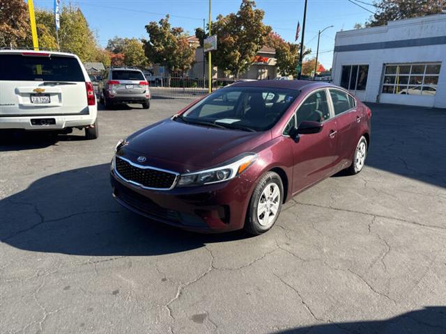 $8995 : 2017 Forte LX image 3