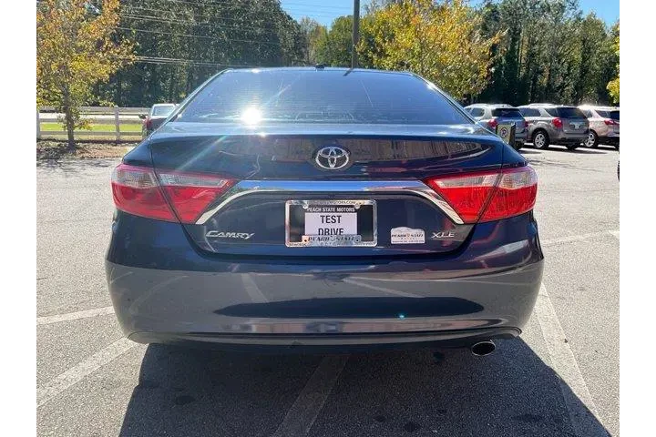 $15985 : Toyota Camry 2017 SE 4dr Sed image 6