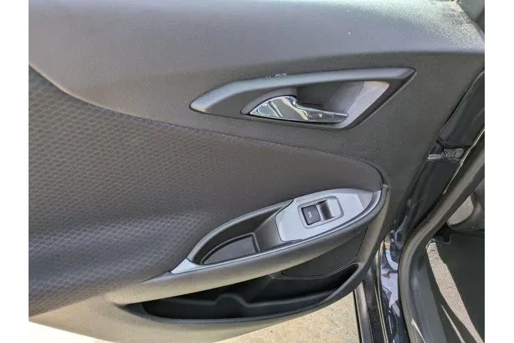 $18995 : Chevrolet Malibu 2023 LT 4dr image 8