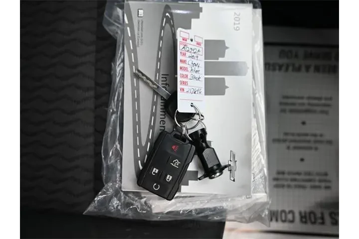 $25819 : Chevrolet Tahoe 2019 4x4 LS image 10