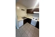 $1100 : Cozy 2-Bedroom and 1-Bathroom thumbnail
