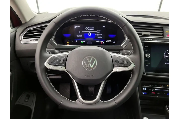 $27998 : Volkswagen Tiguan 2024 AWD W image 10
