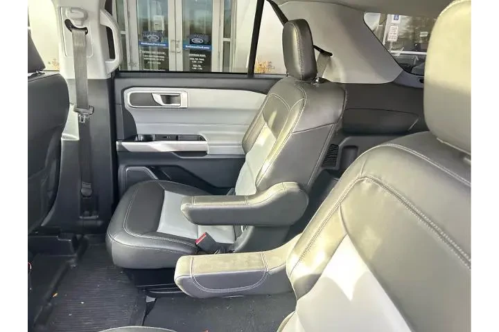 $32995 : Ford Explorer 2022 AWD XLT 4 image 8