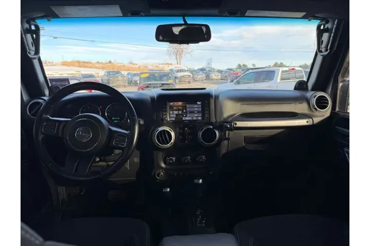 $21990 : Jeep Wrangler Unlimited 2014 image 8