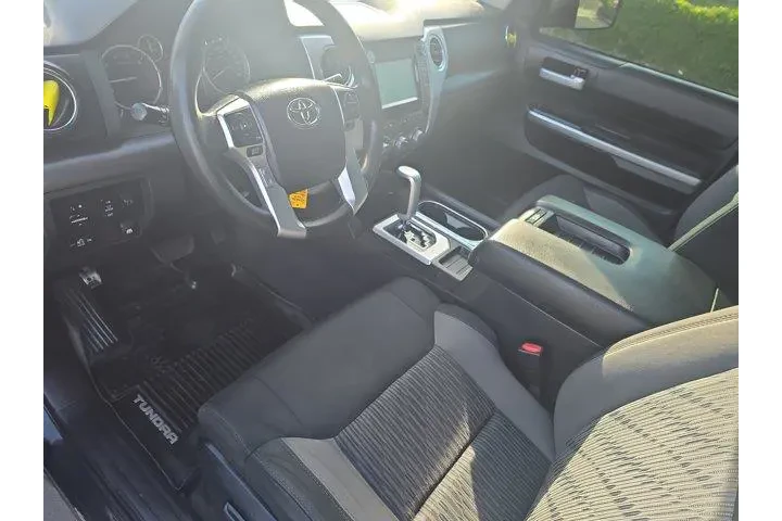 $36995 : Toyota Tundra 2017 4x4 SR5 4 image 8