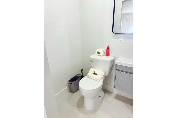 $1200 : Rento Estudio image 6